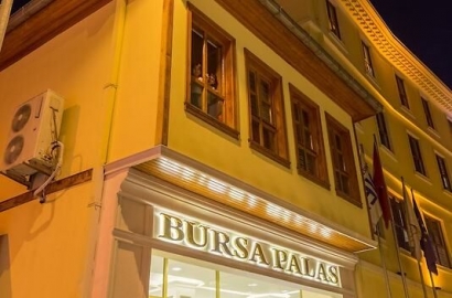 Bursa Palas